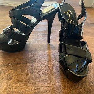 Jessica Simpson strappy heels size 7.5 in new condition, only worn 2 time